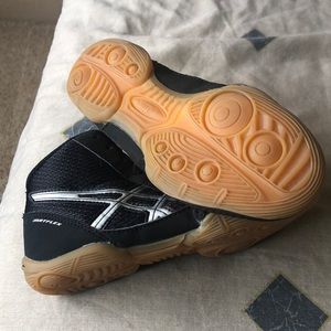 ASICS wrestling shoes